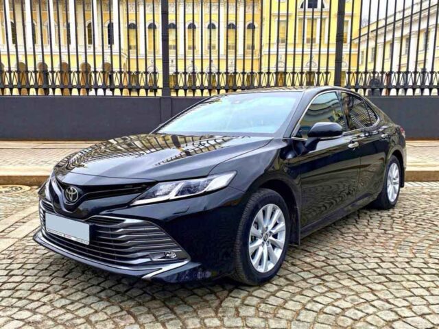 Аренда Toyota Camry XV70 с водителем в Санкт-Петербурге — NEVA-CARS.RU